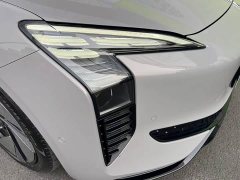 FAW Hongqi EH7 640 Pro AWD Edition - photo 10