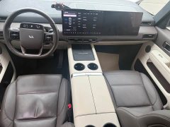 Li Auto Li Xiang MEGA Ultra - ფოტო 10