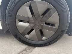 Li Auto Li Xiang MEGA Ultra - ფოტო 4
