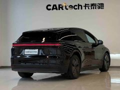 Li Auto i6 Two-Wheel Drive Standard - photo 4