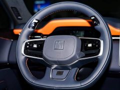 Zeekr 9X Obsidian Black 70kWh Six-Seater - ფოტო 15