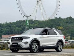 Ford Explorer EcoBoost 285 AWD Fashion 7-Seater - ფოტო 1
