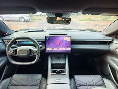 Lynk & Co 10 240 AWD Ultra H5 - фото 7