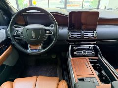Lincoln Navigator 3.5T Prestige Edition - ფოტო 14
