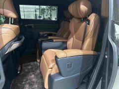 Toyota Vellfire Crown Hybrid 2.5L Premium Edition - фото 12