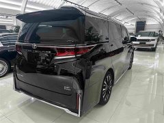 Toyota Vellfire Crown Hybrid 2.5L Premium Edition - фото 16