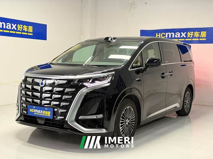 Denza D9 Gen 2 EV RWD Flash Charge Luxury Edition