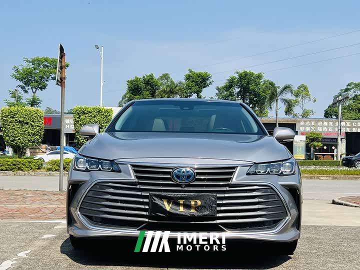 Toyota Avalon Hybrid 2.5L XLE Premium China VI