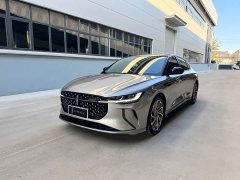 Lincoln Z 2.0T 2WDPHEV Edition - ფოტო 1