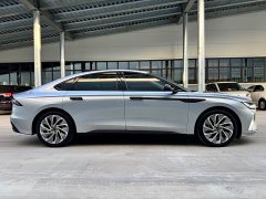 Lincoln Z 2.0T 2WDPHEV Edition - ფოტო 3