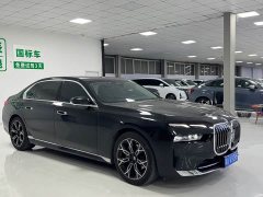 BMW 7 Series 735Li Luxury Package - ფოტო 3