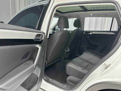 Volkswagen Taos 280TSI FWD Luxury Smart Connected Edition - фото 15