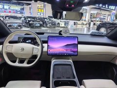 NIO ET5T 75kWh Touring - ფოტო 11