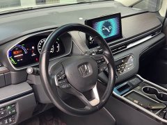 Honda Odyssey 2.0L e:HEV Sharp Radiance Edition - ფოტო 17