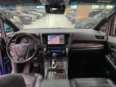 Toyota Vellfire Crown Hybrid 2.5L HV Premium Edition - photo 5