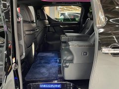 Toyota Vellfire Crown Hybrid 2.5L HV Premium Edition - photo 6