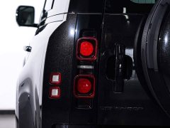 Land Rover Defender 110 3.0T P400 X-Dynamic HSE - photo 11
