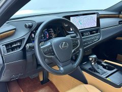 Lexus ES 200 Premium Edition - фото 10