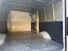 Wuling Yangguang 300km Comfort Enclosed Window Version 60kW - ფოტო 11