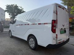 Wuling Yangguang 300km Comfort Enclosed Window Version 60kW - ფოტო 8