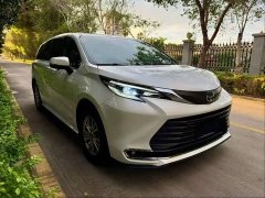 Toyota Sienna 2.5L Hybrid Comfort Edition - фото 3