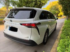 Toyota Sienna 2.5L Hybrid Comfort Edition - фото 7
