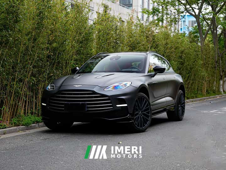 Aston Martin DBX 4.0T V8 707 - автомобиль из Китая