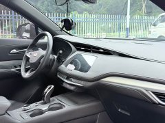 Cadillac XT4 28T FWD Luxury - photo 13