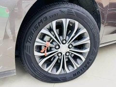 Buick GL8 Land Business Class Smart Edition - ფოტო 5
