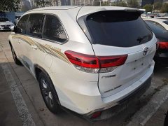 Toyota Highlander 2.0T AWD Premium 7-Seater - photo 2