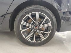 FAW Red Flag H5 PHEV 170 Super Hybrid Edition - photo 6