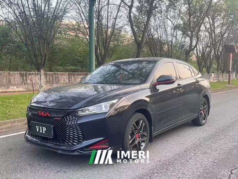 2022 Dongfeng Yixuan 230T Automatic Chasing Wind Edition - автомобиль из Китая