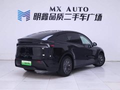 Tesla Model Y L Long Range All-Wheel Drive - ფოტო 7