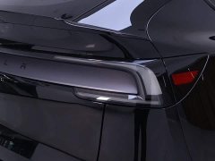 Tesla Model Y L Long Range All-Wheel Drive - ფოტო 9