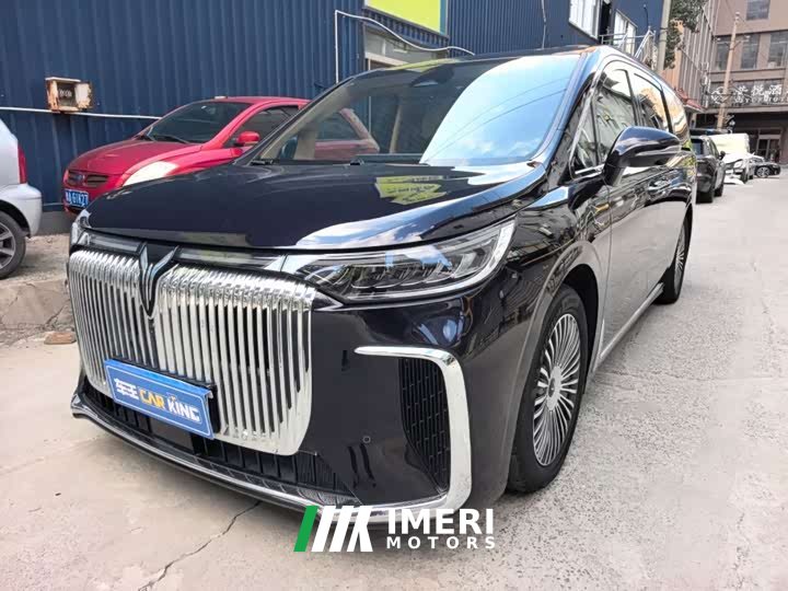 Voyah Lantu Dreamchaser PHEV AWD Flagship Kunpeng Edition - car from China
