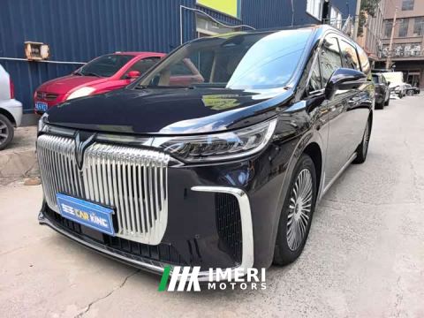 2025 Voyah Lantu Dreamchaser PHEV AWD Flagship Kunpeng Edition
