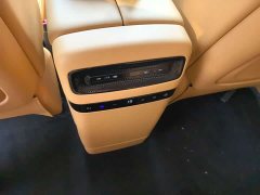 Voyah Lantu Dreamchaser PHEV AWD Flagship Kunpeng Edition - photo 9