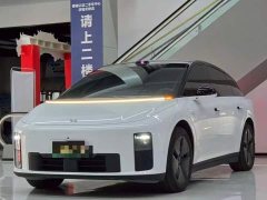Li Auto i6 Two-Wheel Drive Standard - ფოტო 1