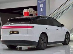 Li Auto i6 Two-Wheel Drive Standard - ფოტო 3