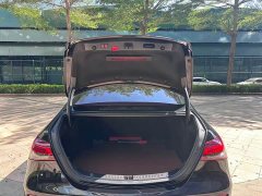 Mercedes-Benz E-Class E 260 L Sport - ფოტო 17