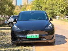 Tesla Model Y Facelift Rear-Wheel Drive - ფოტო 2