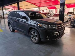 Toyota Highlander 2.0T AWD Luxury 7-Seater - photo 3
