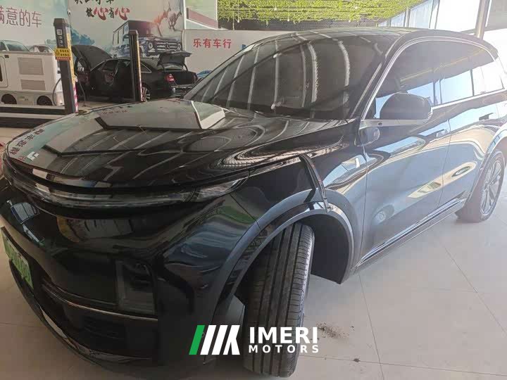 Li Auto L8 Pro - ავტომობილი ჩინეთიდან