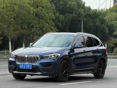 BMW X1 sDrive20Li Fashion Edition - фото 1