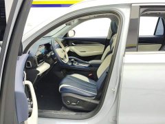 Geely L 1.5T Hi FPHEV Edition Super - photo 9