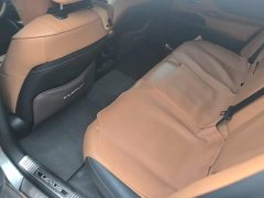 Lexus ES 300h Premium Edition - фото 11