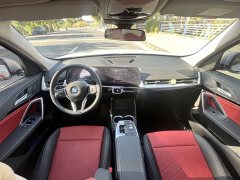 BMW iX1 eDrive25L M Sport Package - ფოტო 11