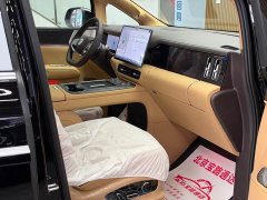 Denza D9 Second Generation DM-i AWD Flash Charge Luxury - ფოტო 13