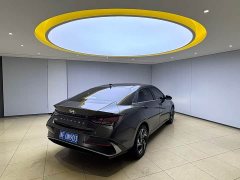 Hyundai Elantra 1.5L CVT GLX Elite - ფოტო 4