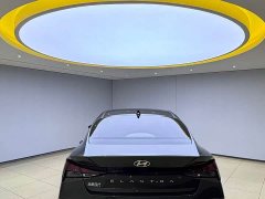 Hyundai Elantra 1.5L CVT GLX Elite - ფოტო 5